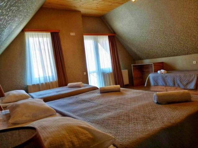 Kazbegi Inn ภายนอก รูปภาพ