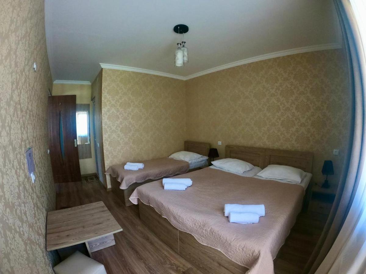 Kazbegi Inn ภายนอก รูปภาพ