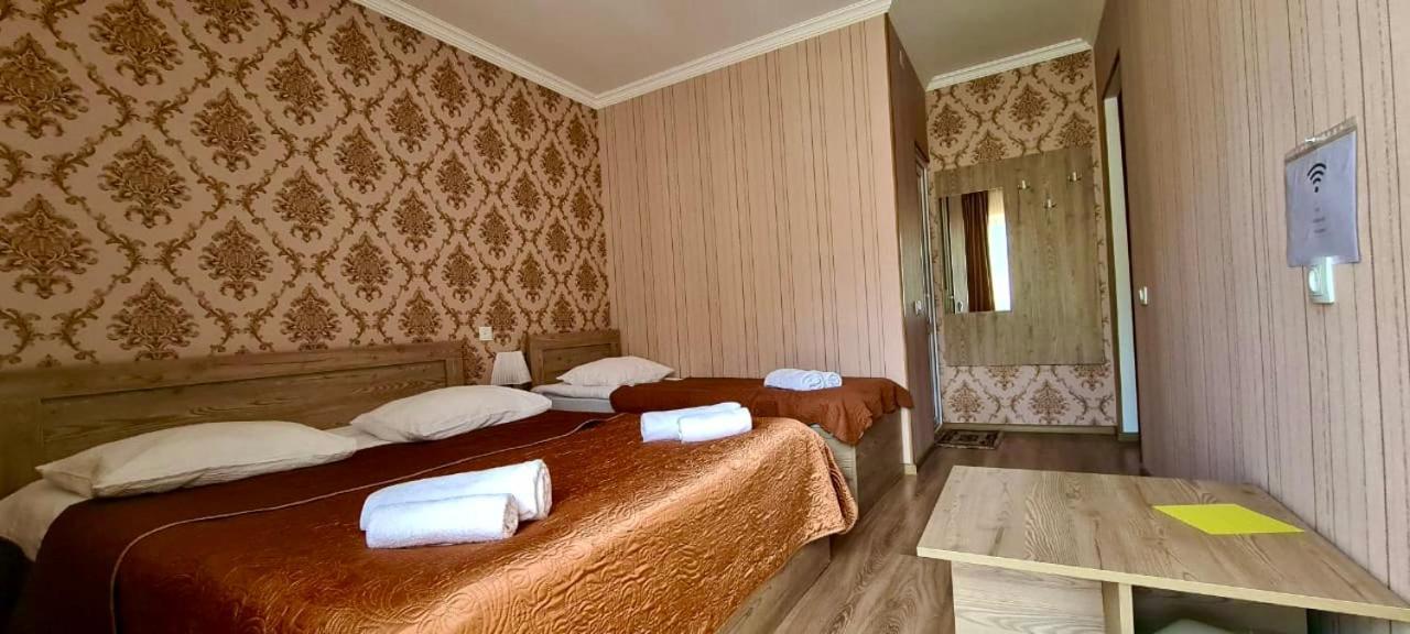 Kazbegi Inn ภายนอก รูปภาพ